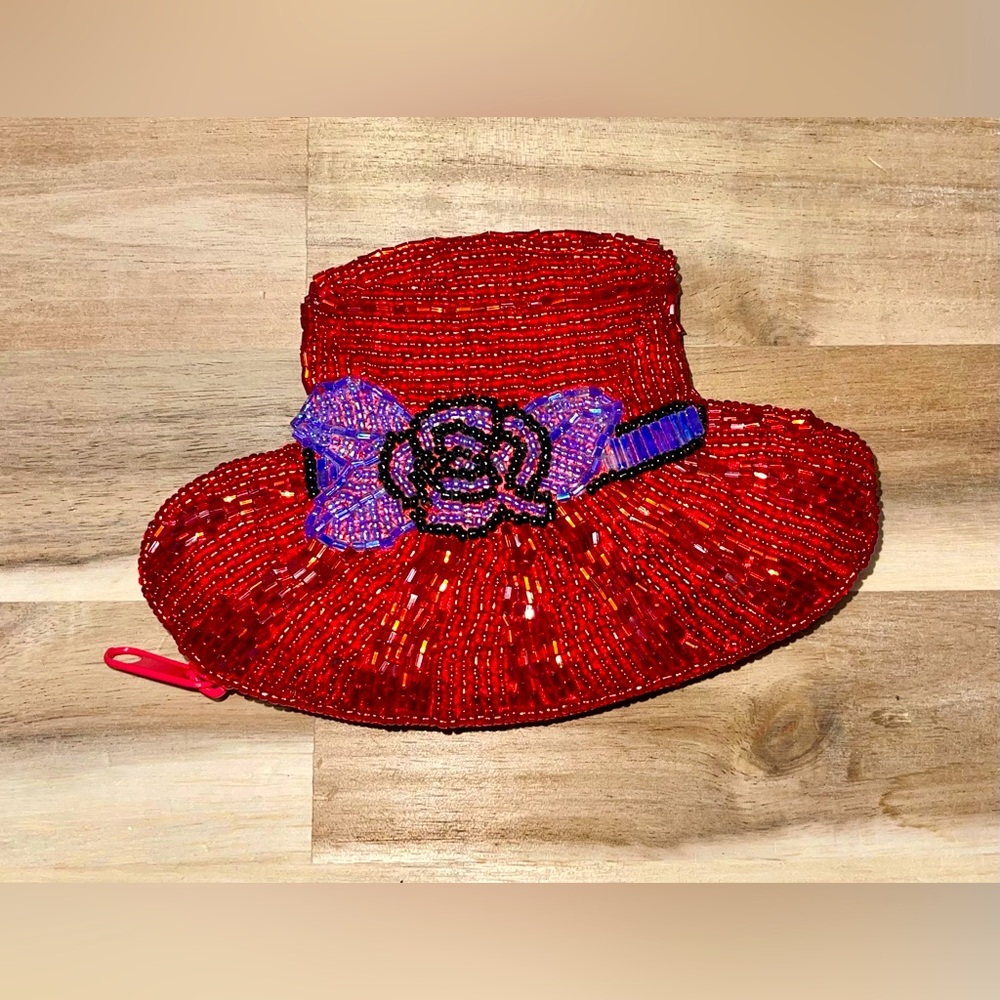 Vintage Zipped Beaded Red Hat Wallet With Purple And Black Rose On The Band